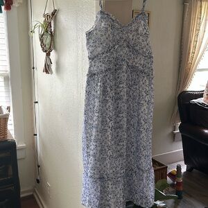 No Boundaries floral sundress size small or 3-5